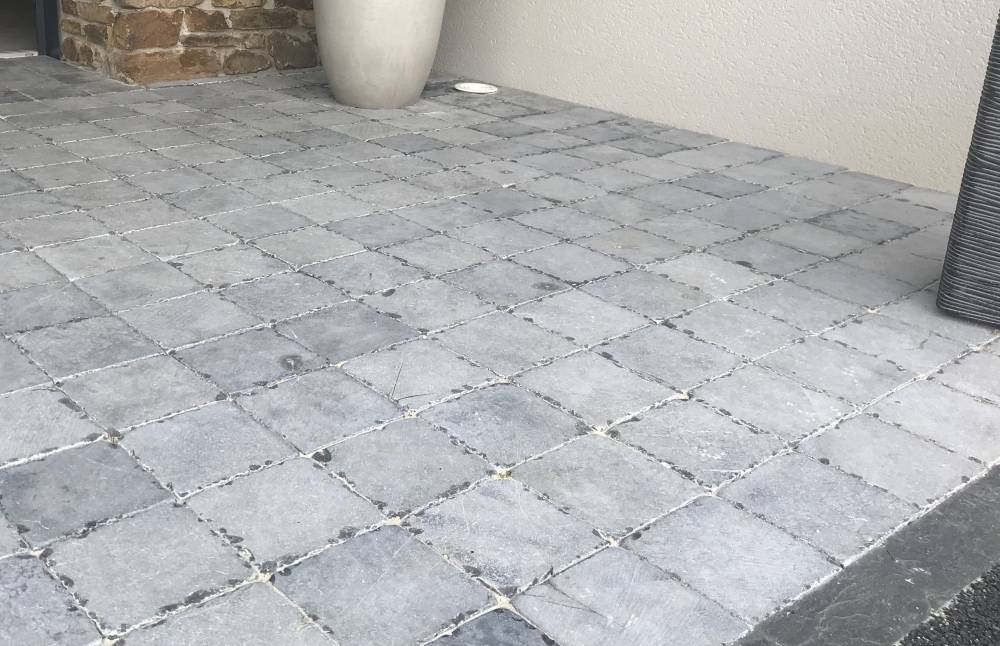 PAVE PIERRE BLEUE 15-15-5