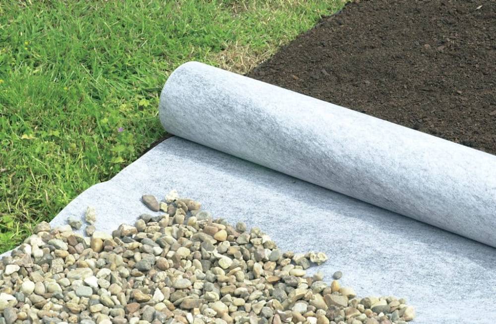 Géotextile-rouleau-1024x669-1
